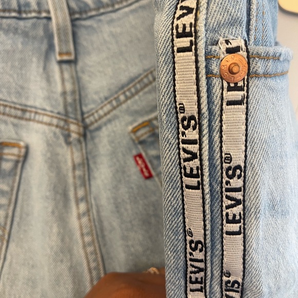 Levi Strauss 501 Yellow Ruffle Leg Detail Short - Picture 8 of 13